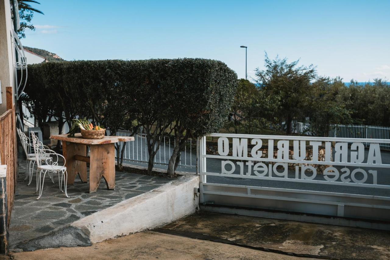 פייטרה ליגורה Agriturismo Rose Di Pietra מראה חיצוני תמונה